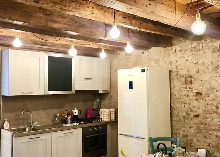Barbara's Bed & Breakfast 4*